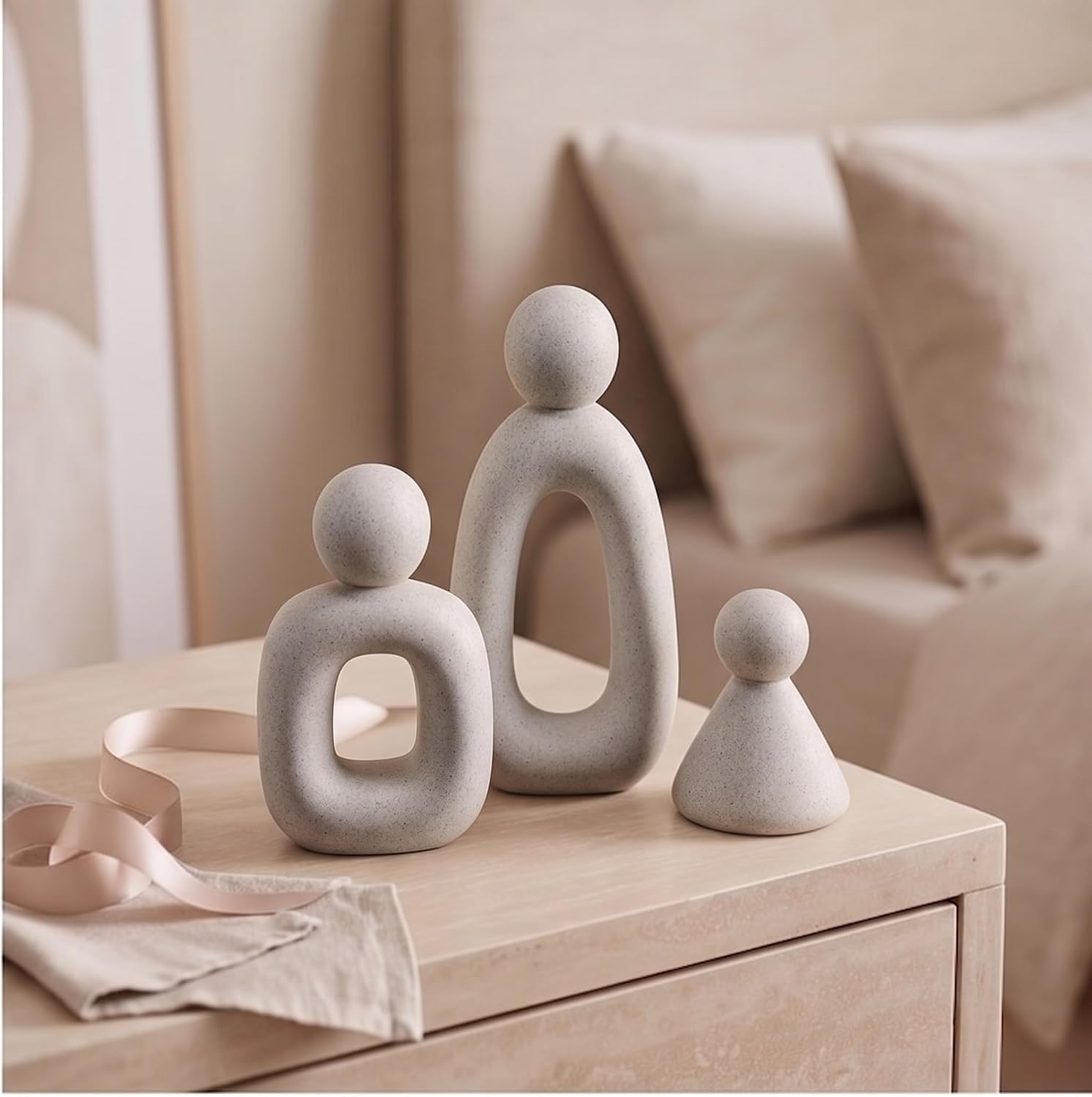 Set of 3 Abstract Family Sculpture Table Decor White