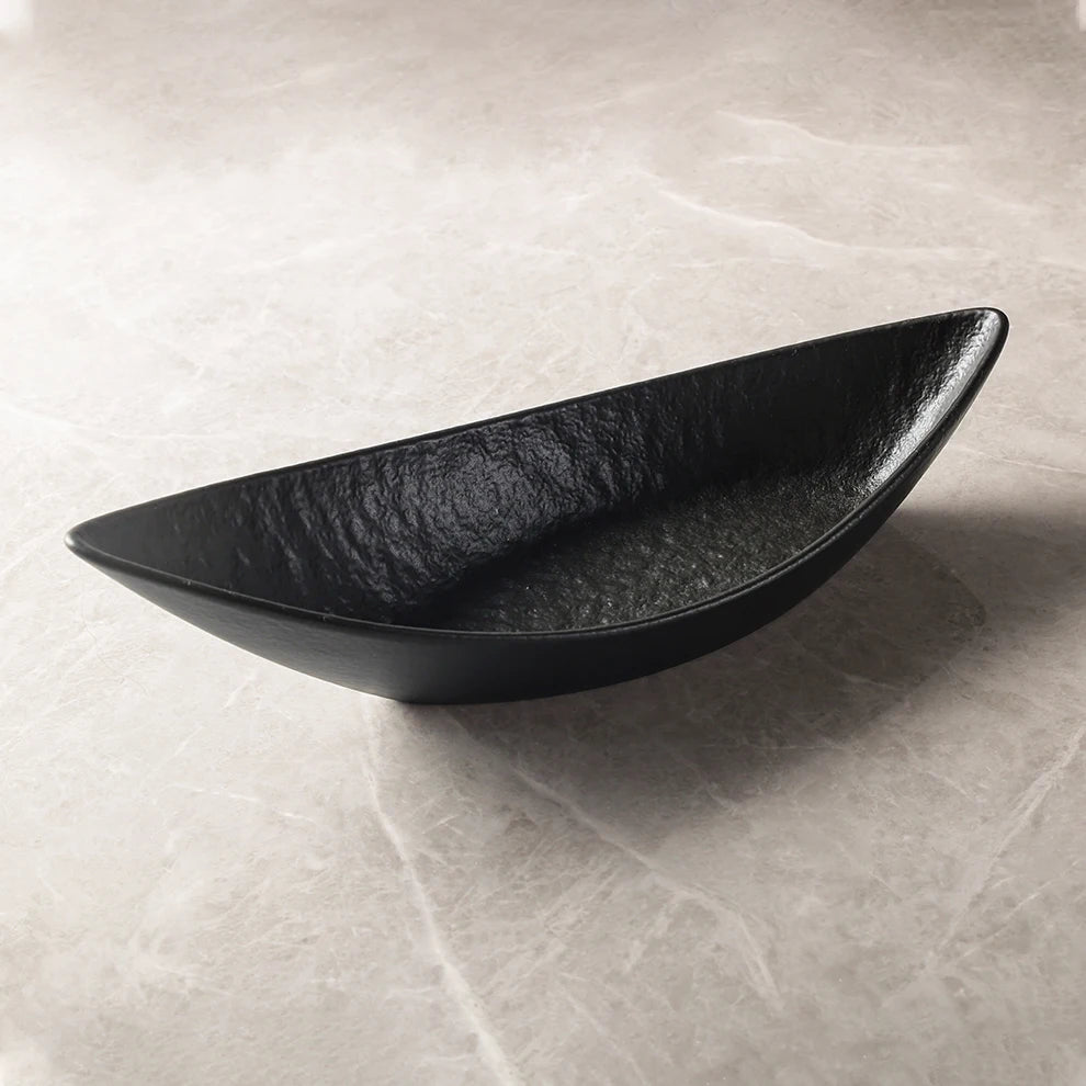 Boat Shaped Ceramic Fine Dine Bowl — Black & White
