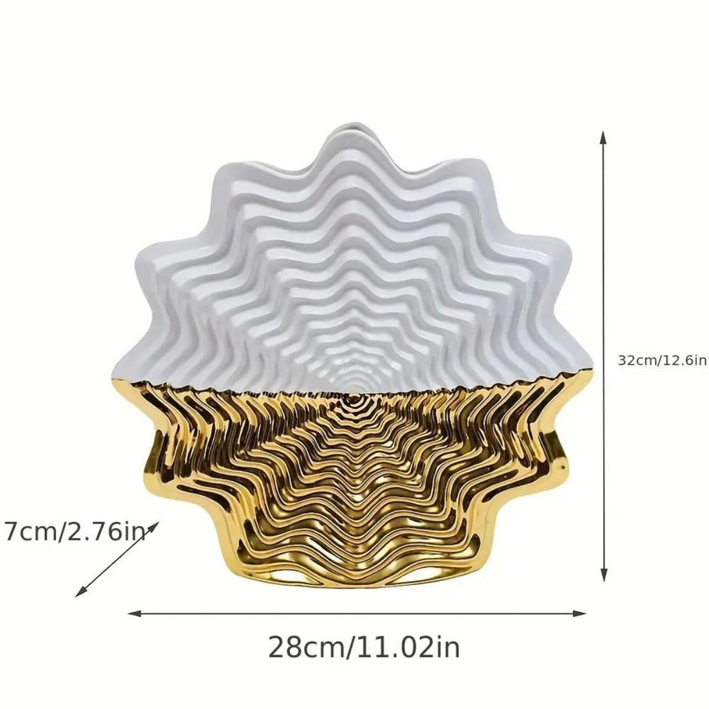 White and gold ceramic vase dimensions 27cm x 18cm
