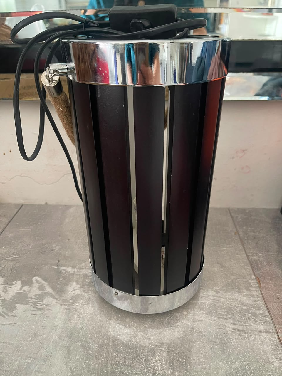 Black Wood & Table Table Lamp